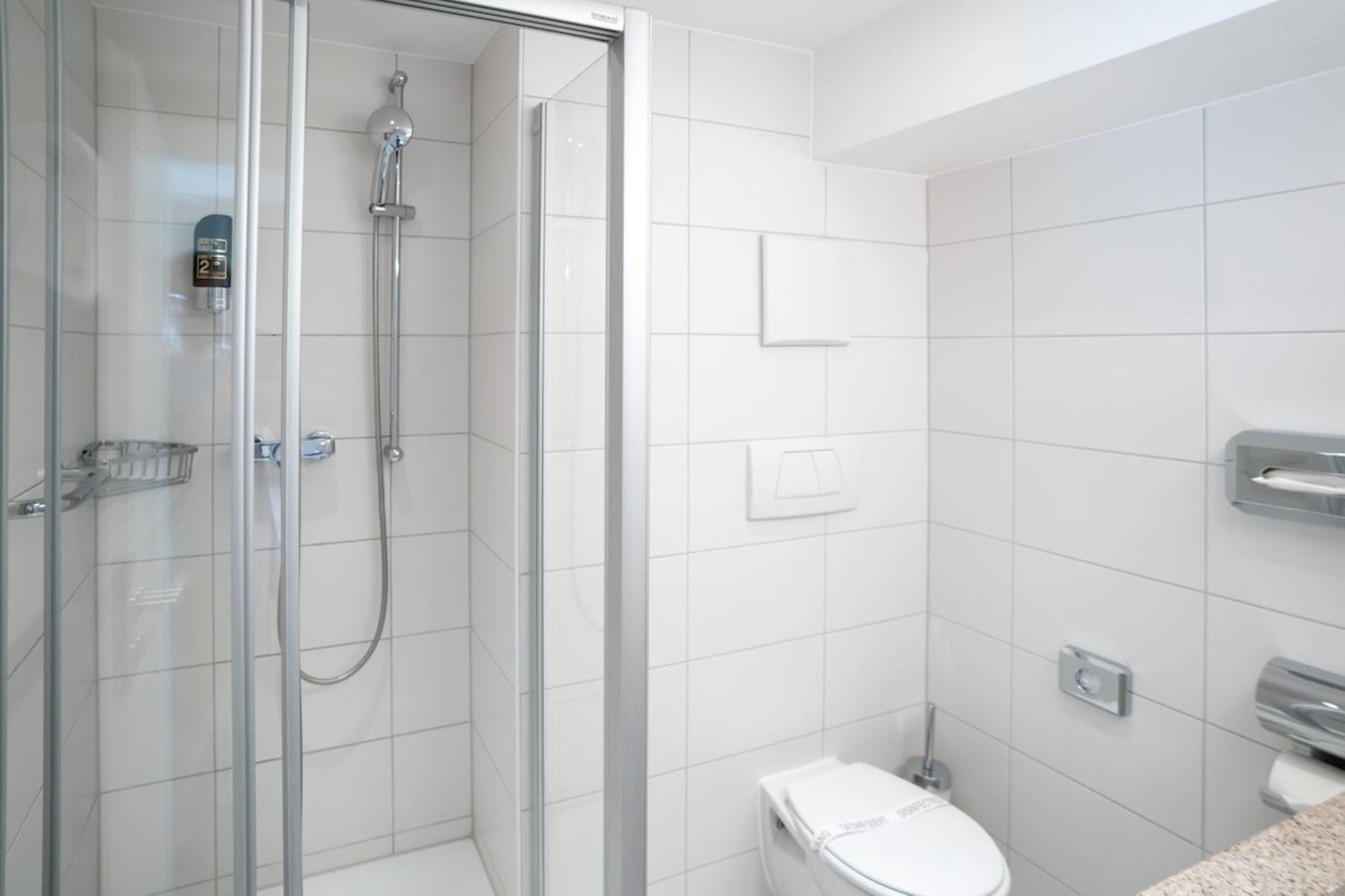 Standard Single Room (no air-condition),1742567857:JPEG