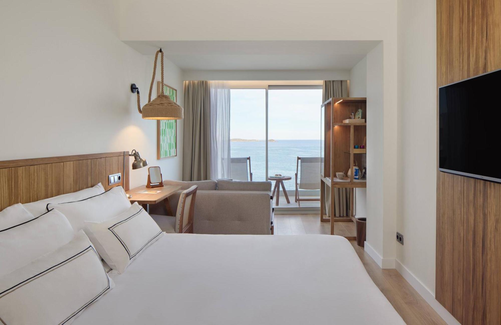 Junior Suite Sea View,1770449686:JPEG