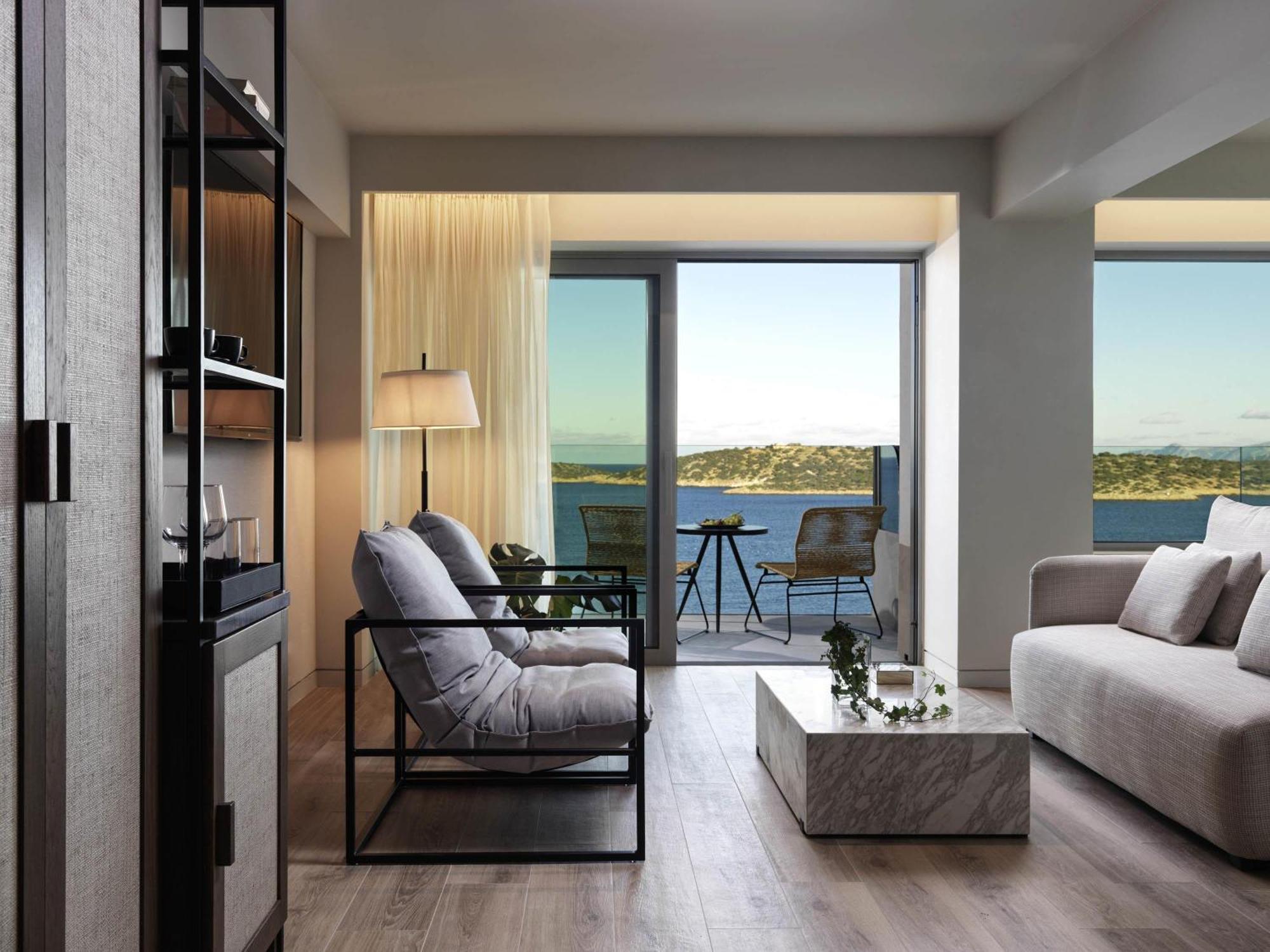 Suite Stunning Sea View Plunge Pool