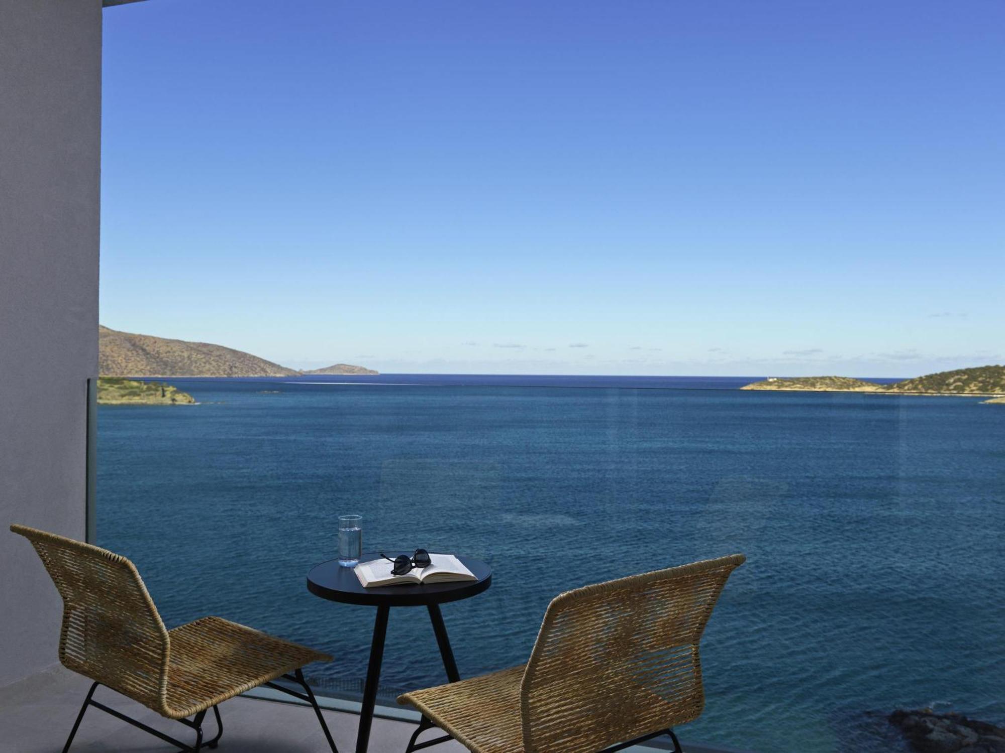 Suite Stunning Sea View Plunge Pool