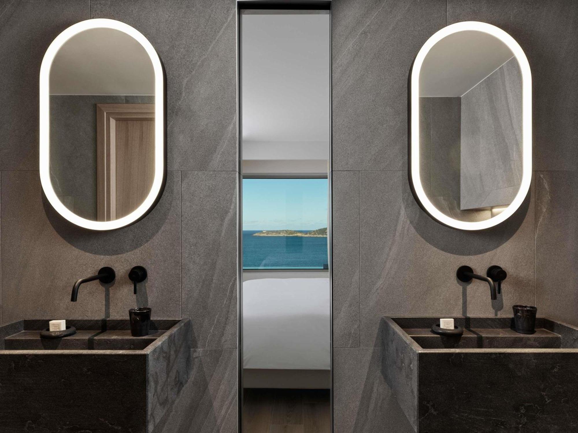 Suite Stunning Sea View Plunge Pool