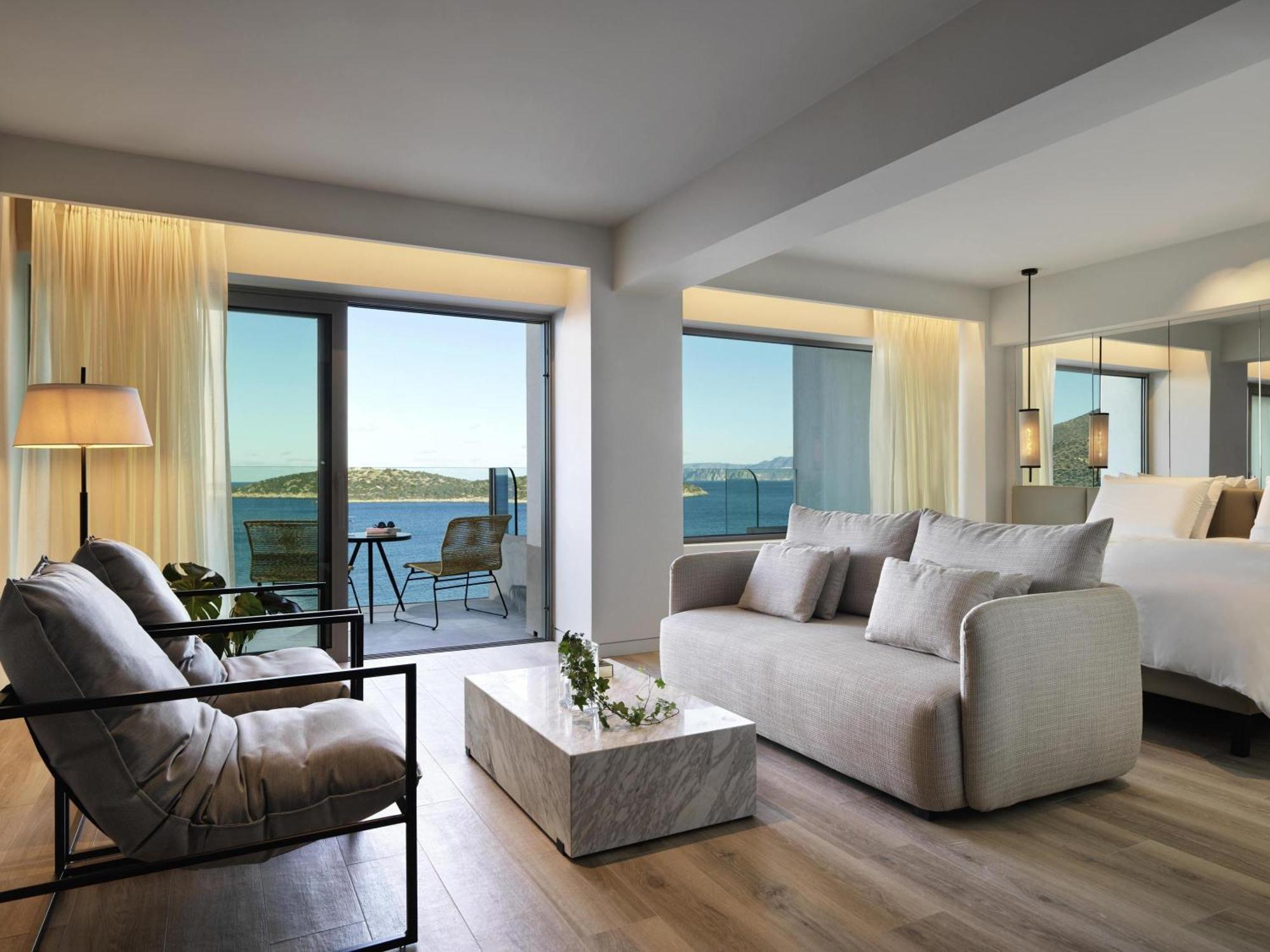 Suite Stunning Sea View Plunge Pool