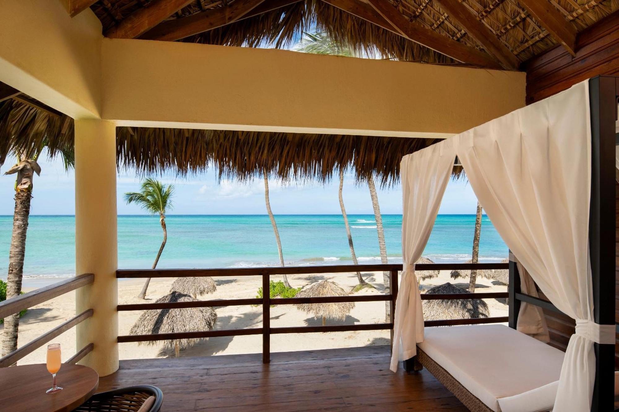 Premium King Suite Ocean Front