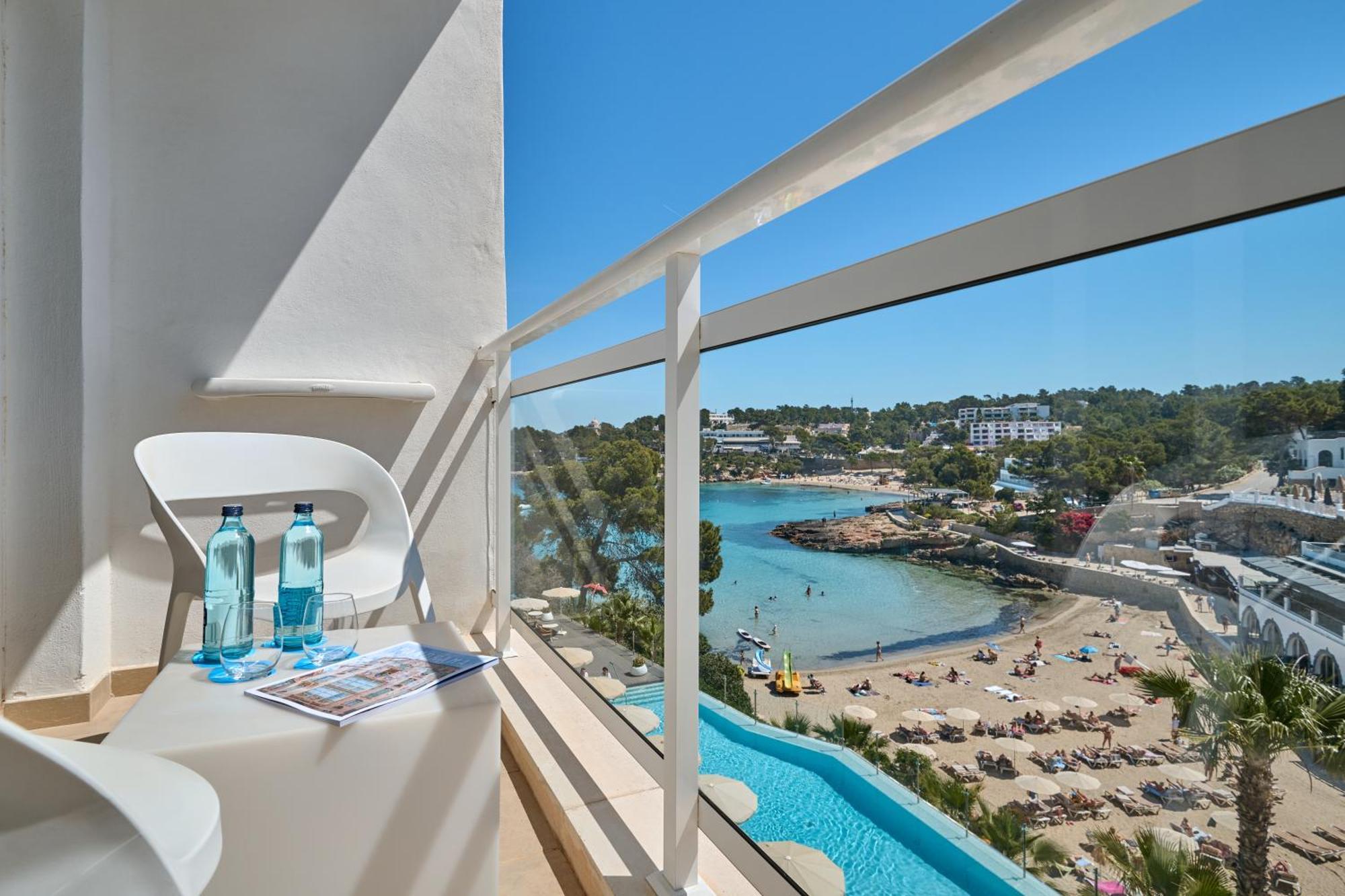 Double Room Side Sea View