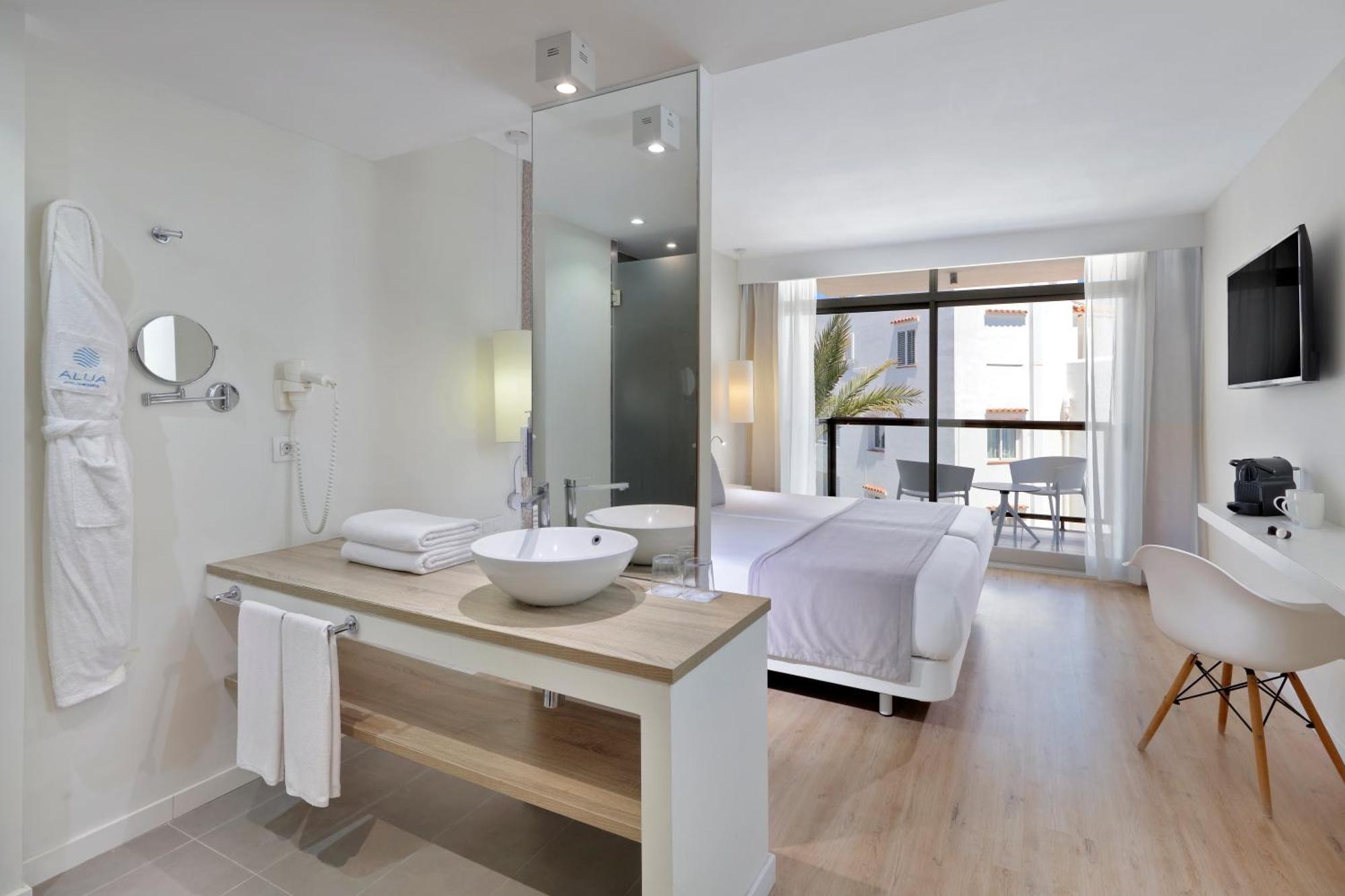 Habitación Doble Superior con vistas al mar