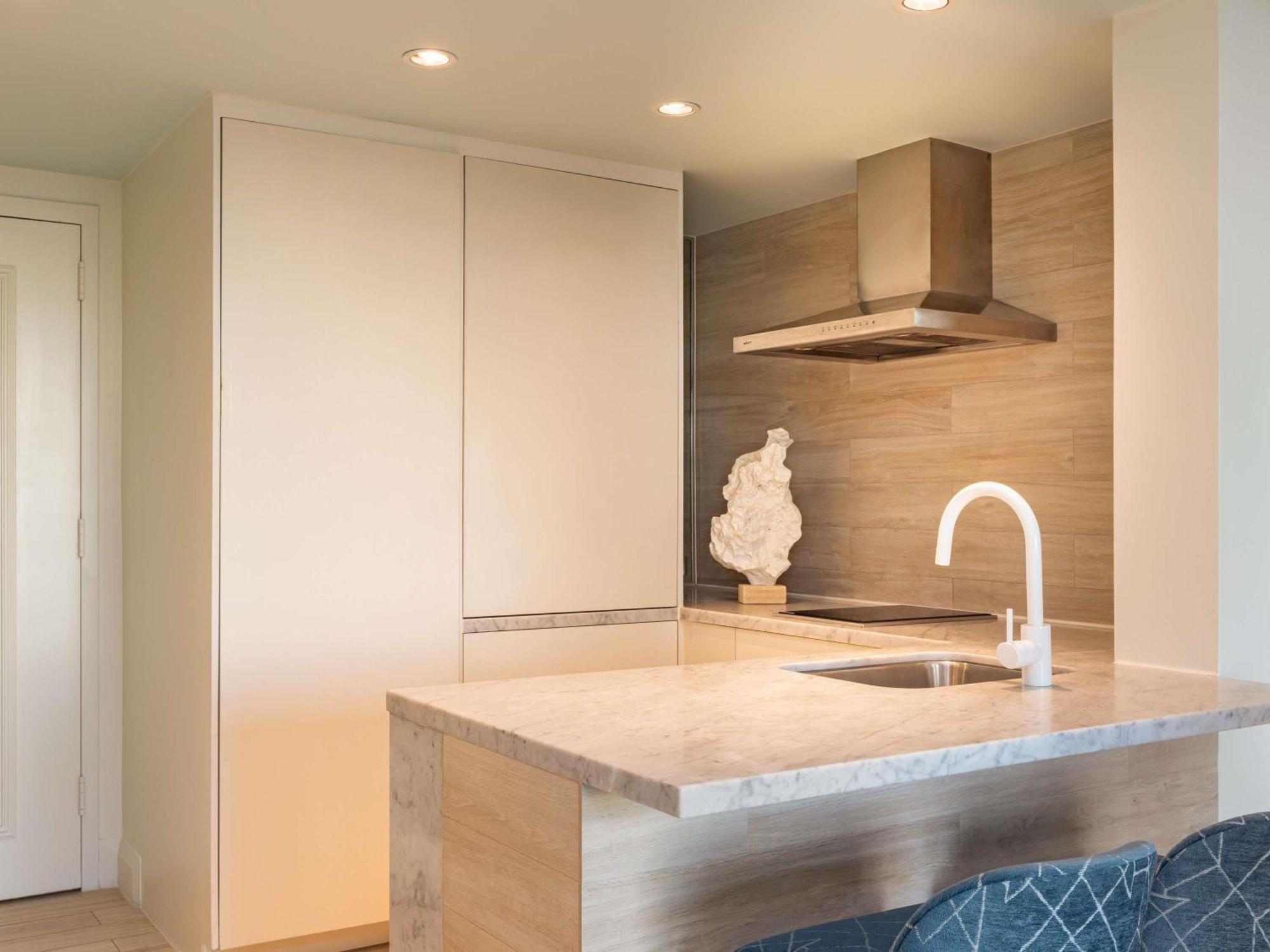 Two-Bedroom Suite Ocean View