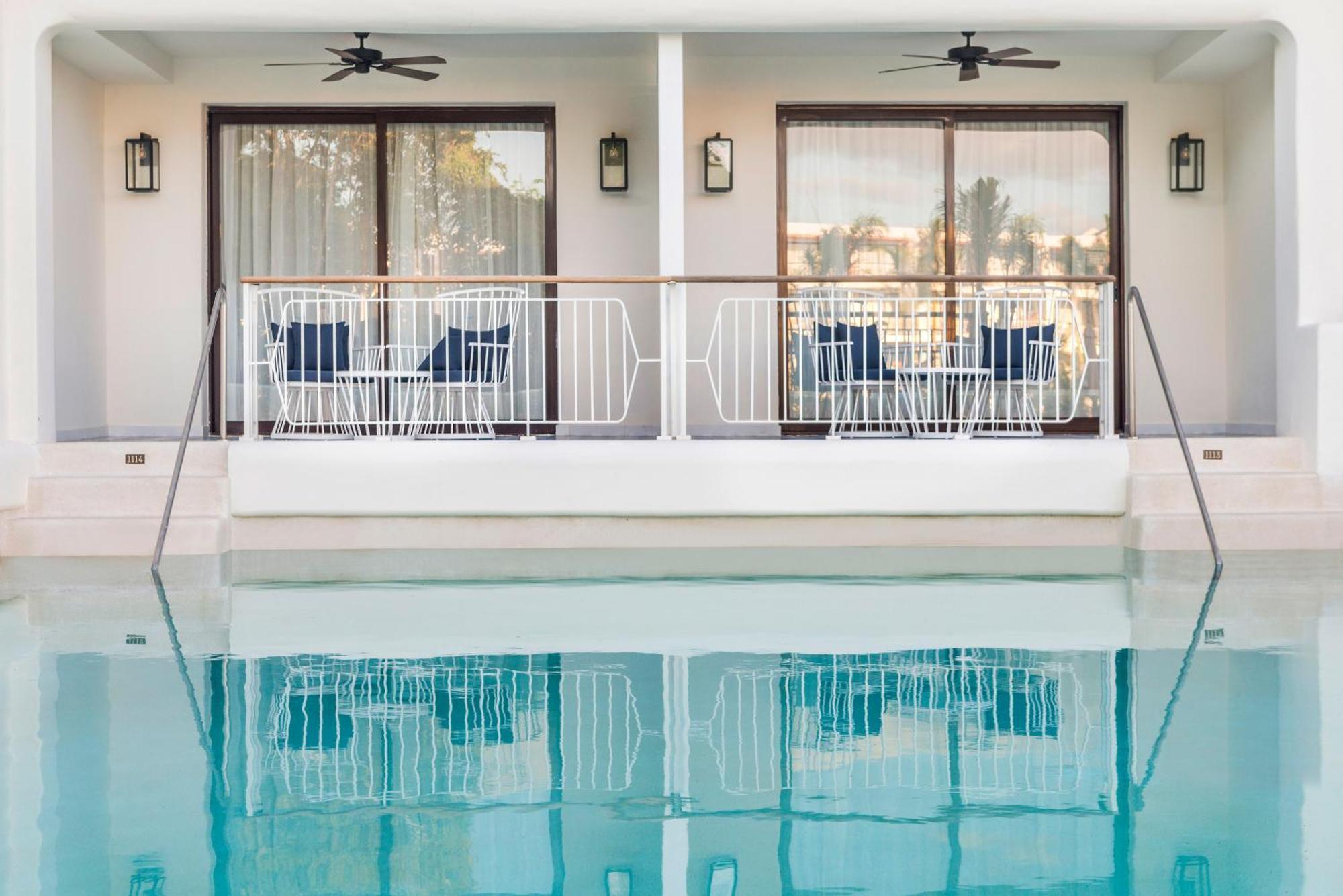 Junior Suite El Beso Swim Up