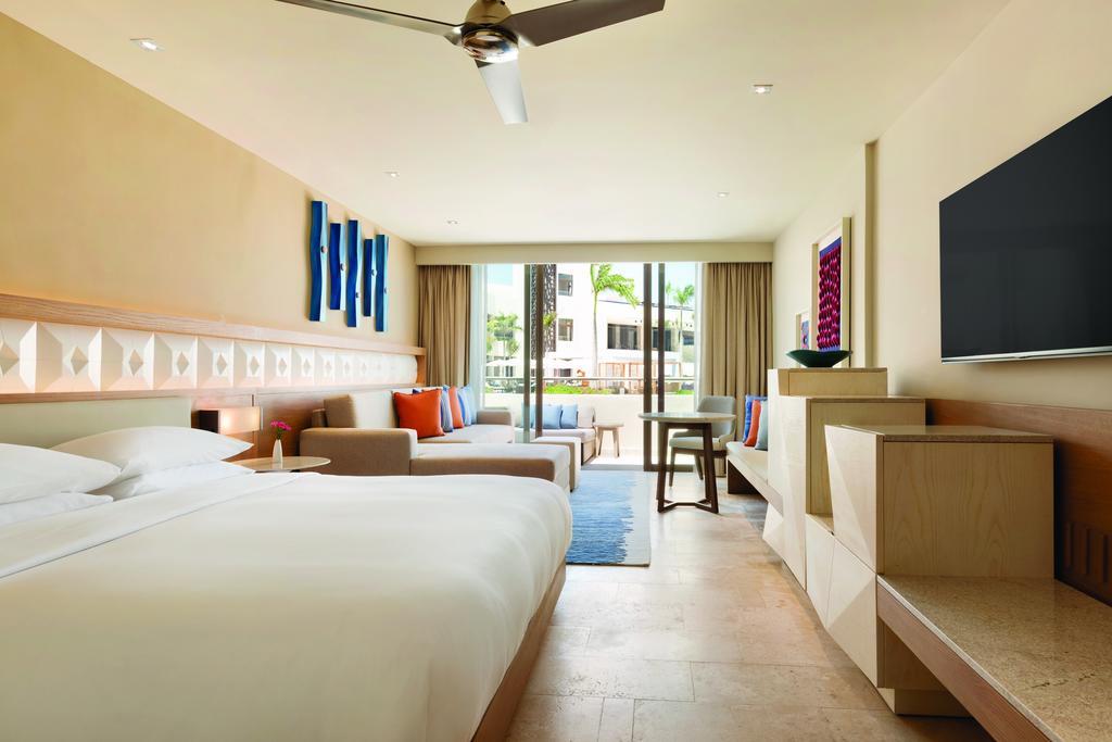 Resort View Master King (with Sofa Bed),1432471663:JPEG