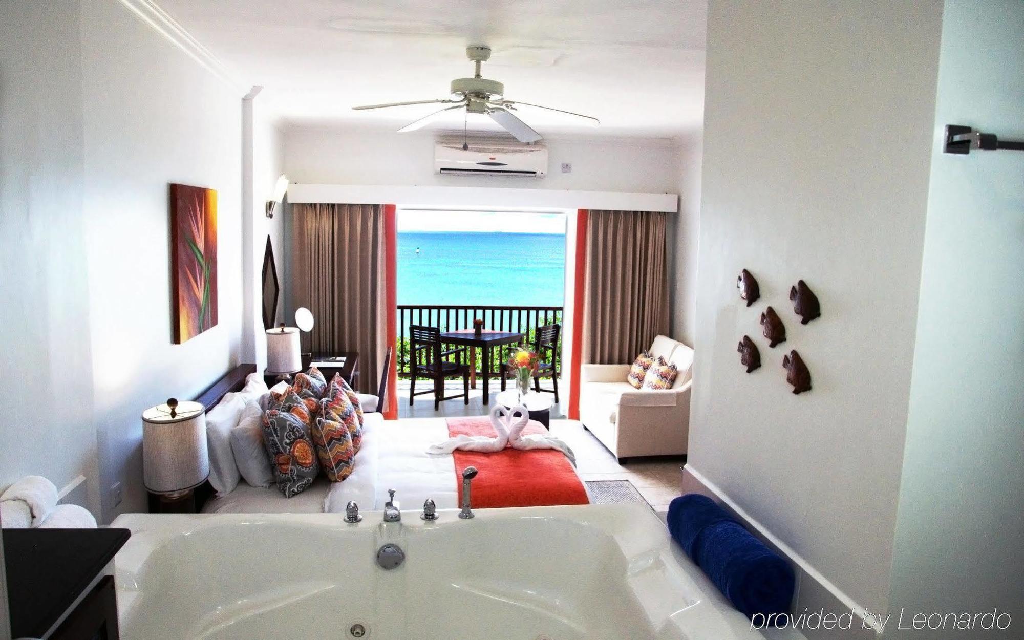 Sunset Junior Suite