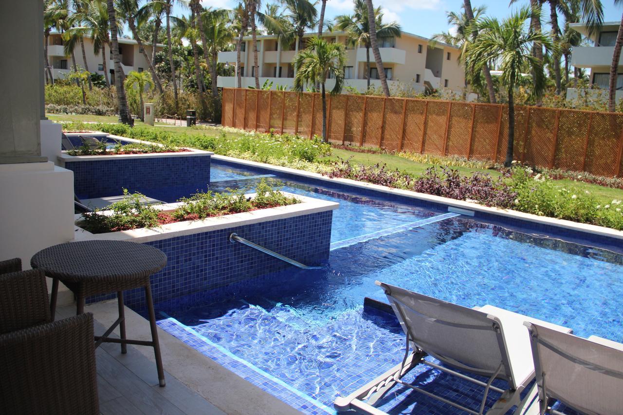 Deluxe Junior Suite & Swimming Pool,724764406:JPEG