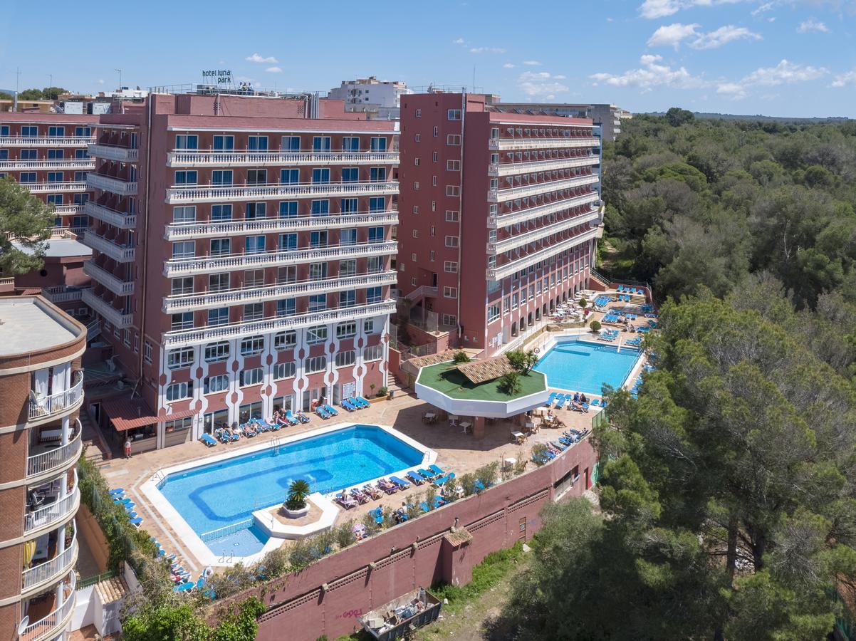 Double Room Pool View