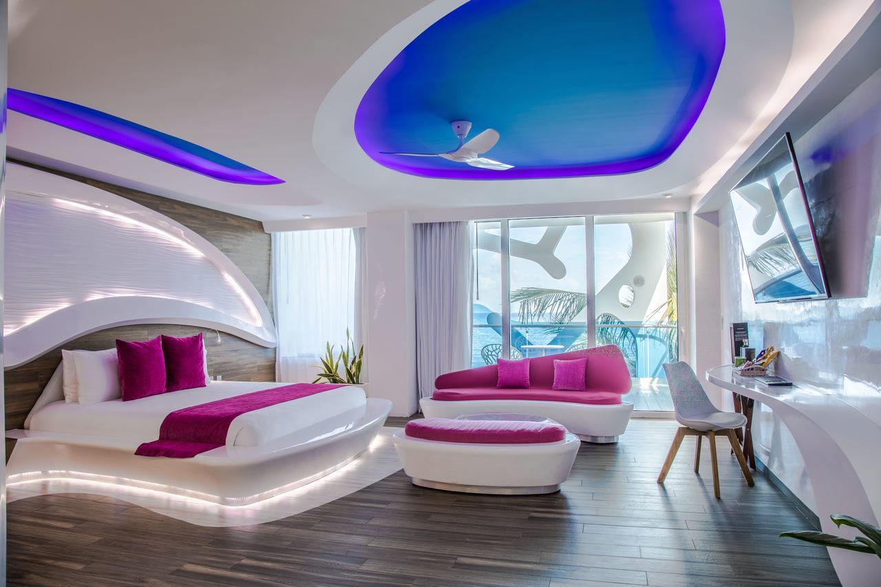 King Suite with Sea View