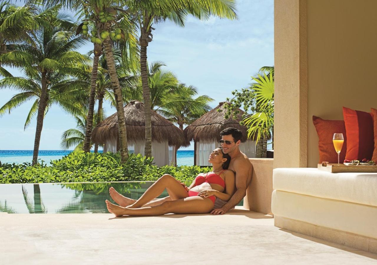 Preferred Club Junior Suite Ocean Front Swim Out King