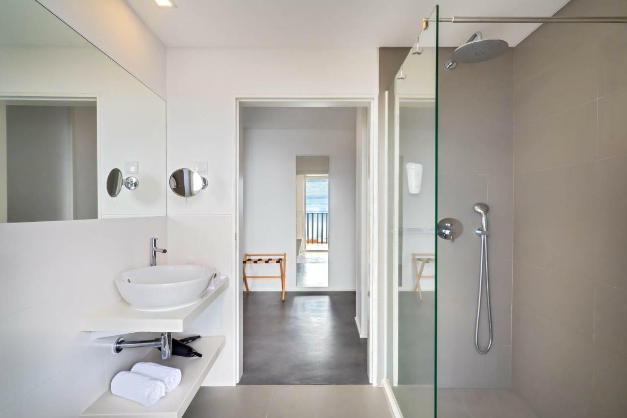 Junior Suite with Sea View (3 Adults),918072790:JPEG