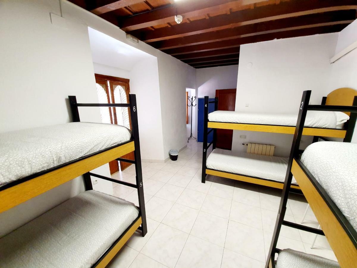 Cama en habitación compartida mixta de 8 camas
