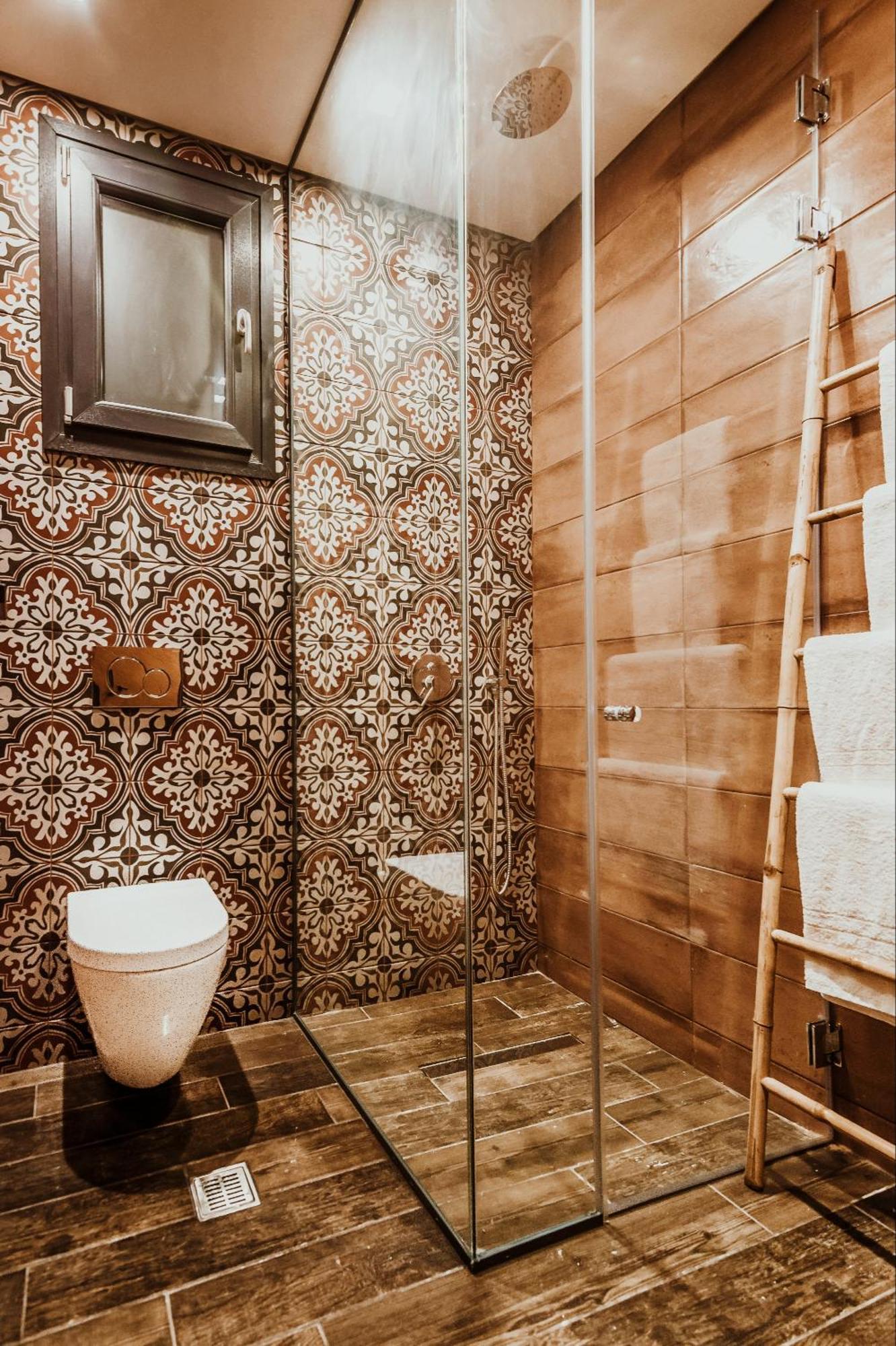 The "Irises"  Suite