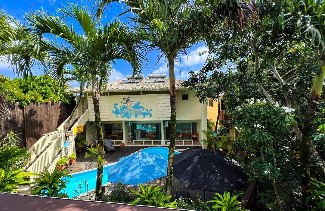 Castaway Resort-1