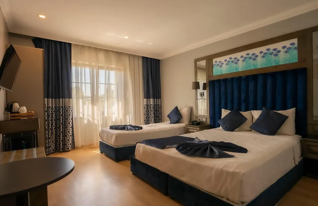 Farina Hotel By Cigno-1