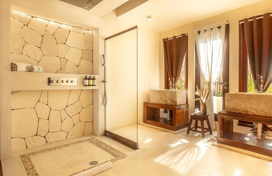 Casa Punta Coco & Beach Club (Adults Only)-1