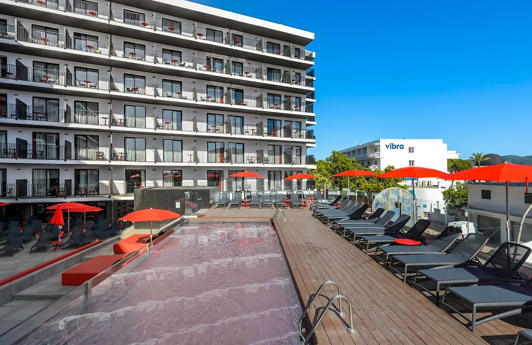 Hotel Vibra District - Adults Only-1
