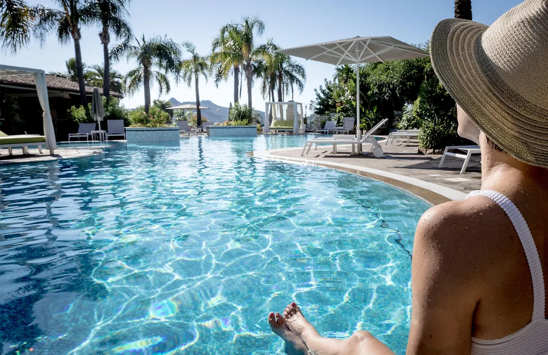 Cruccuris Resort - Adults Only-1
