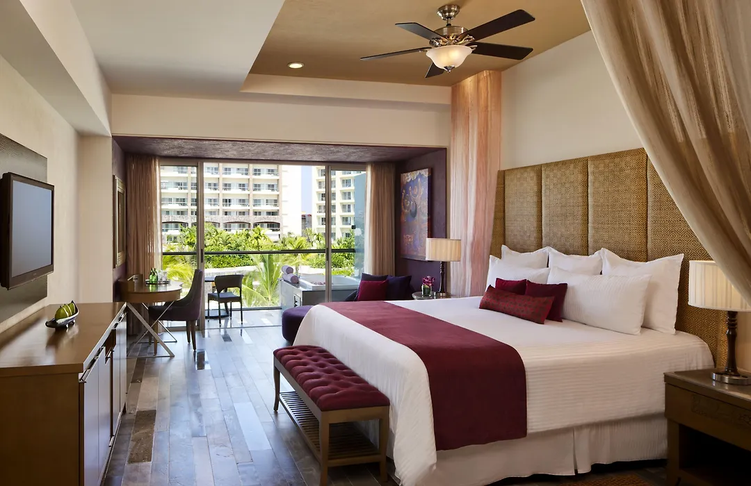 Secrets Vallarta Bay Resort & Spa - Adults Only-1