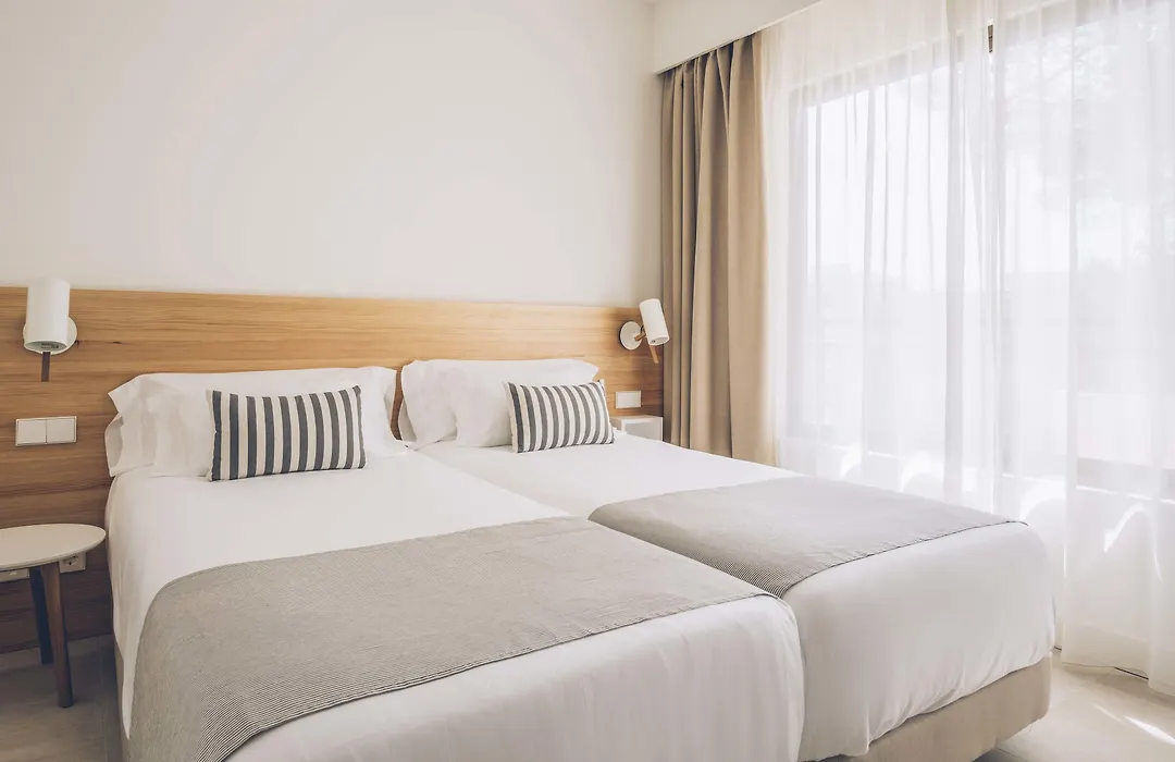 Aya Seahotel - Adults Only-1