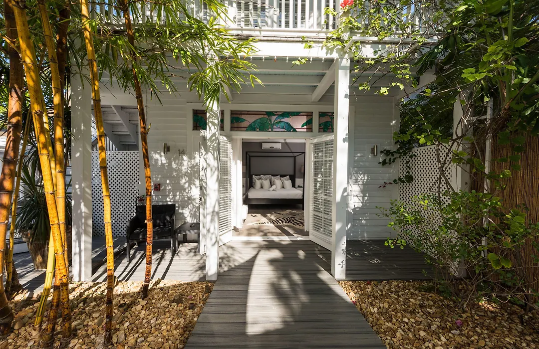 Alexander'S Guesthouse-Adult Exclusive, Lgbtq Friendly-1