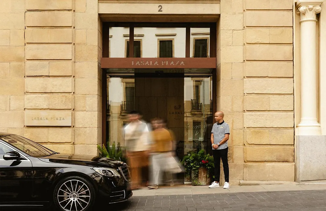 Lasala Plaza Hotel - Adults Only-1