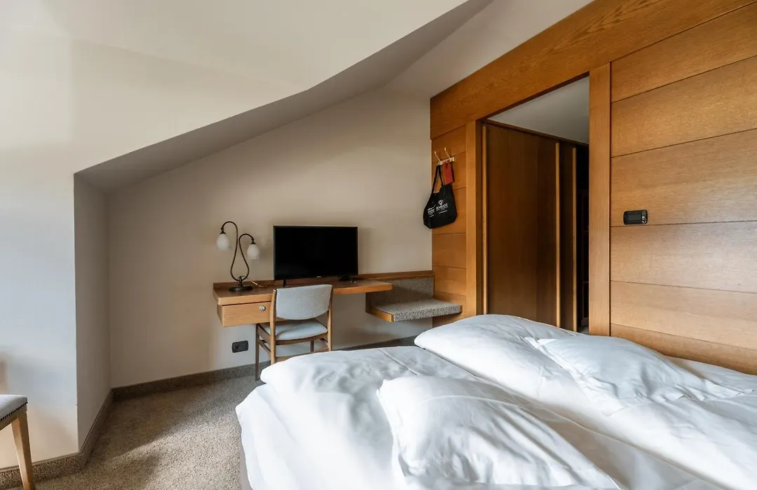 Dominik Alpine City Wellness Hotel Brixen - Adults Only-1