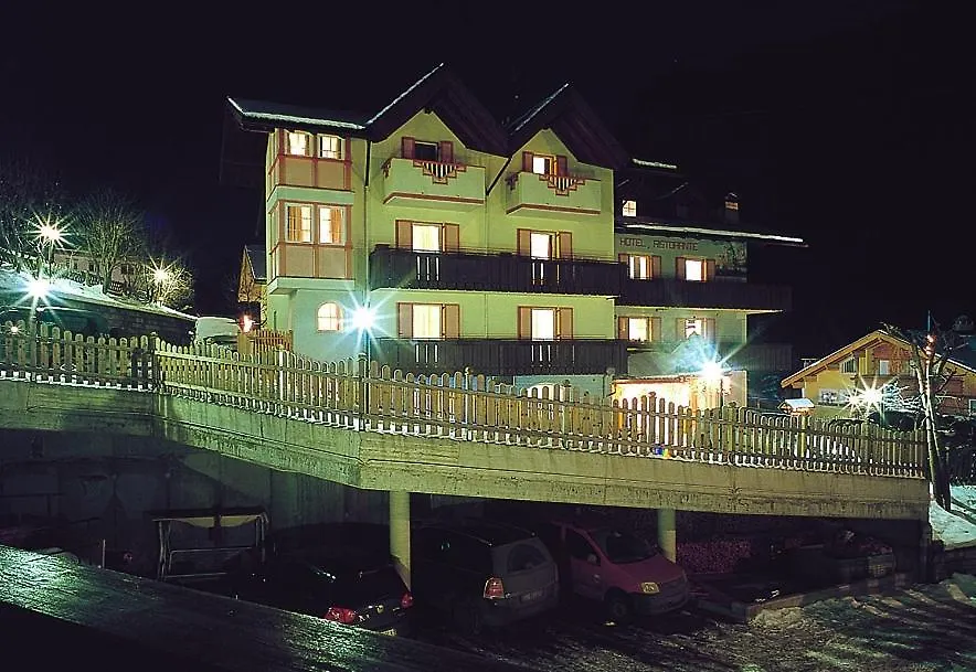 Piccolo Hotel-1