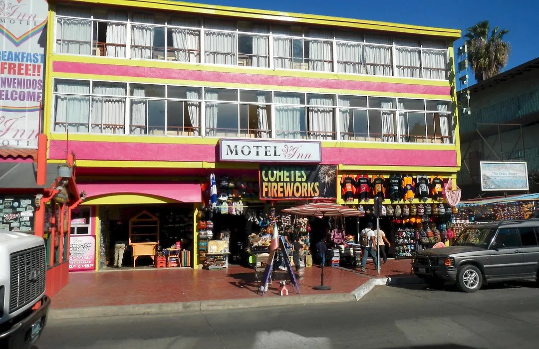 Hotel Inn Adults Only-1