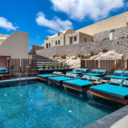 Skyfall Suites - Adults Only-3