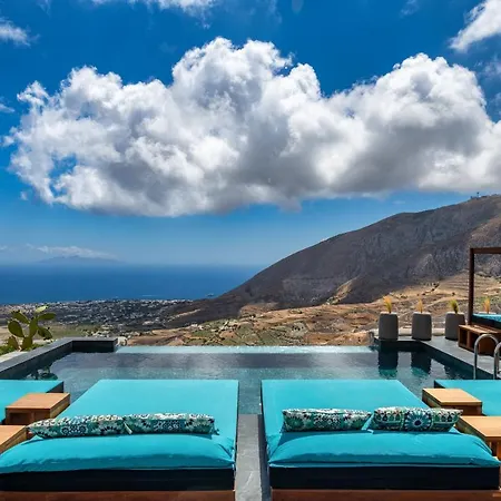 Skyfall Suites - Adults Only-2
