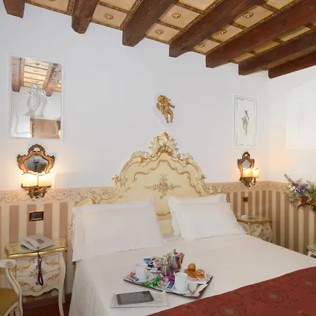 Unahotels Ala Venezia-Adults 16-2