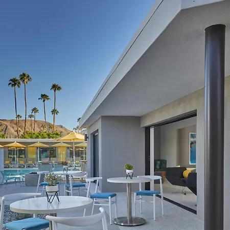 Twin Palms Resort - A Gay Men'S Resort-2