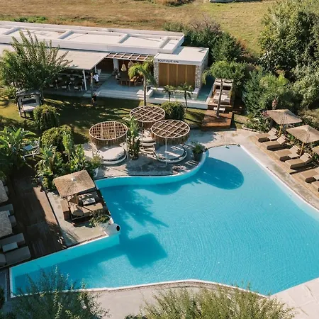 Kouros Exclusive Suites - Adults Only-3