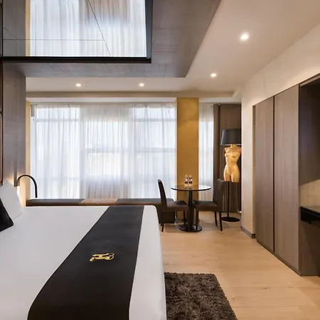 Hugo'S Boutique Hotel - Adults Only-3