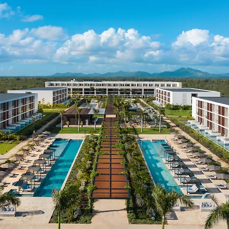 Live Aqua Punta Cana (Adults Only)-3