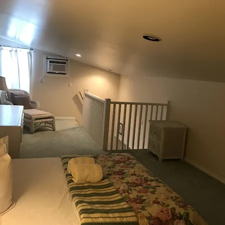 New Orleans House - Gay Male Adult Guesthouse-3
