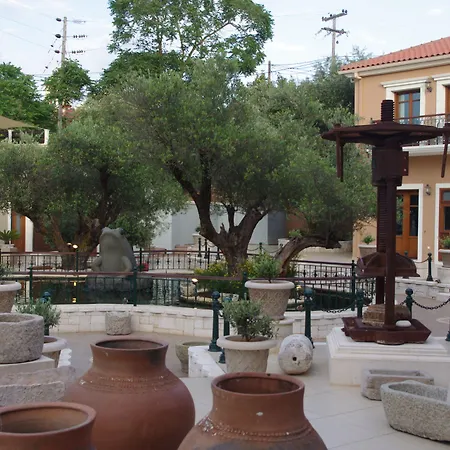 Balhambra Suites - Adults Only-3