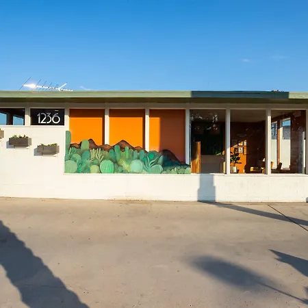 Bungalows Hostel-3