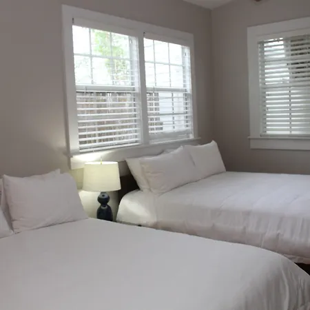 L'Habitation Guesthouse- Adult Exclusive-2