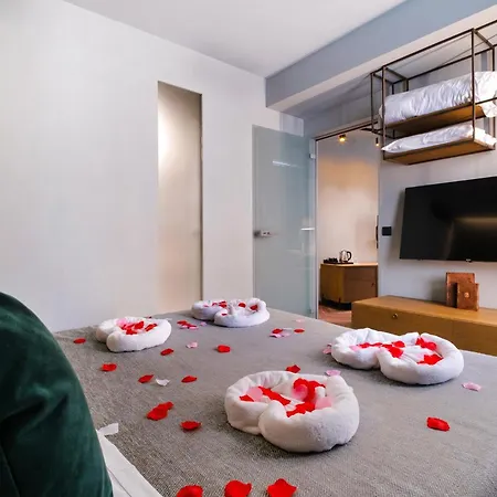 Pagopoieion - Adults Only Suites-2