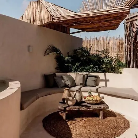 Taio Tulum-2