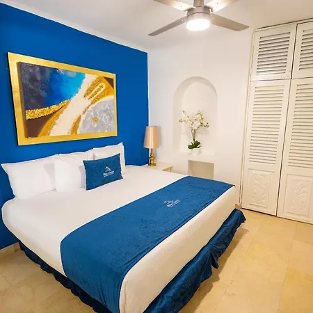 Blue Chairs Beachfront Resort Puerto Vallarta - Adults Only-2