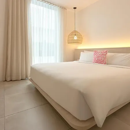 Hotel Greystone - Adults Only-3