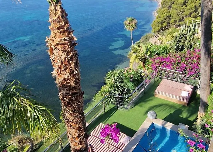 Condesa del Mar apartamentos adults only Altea