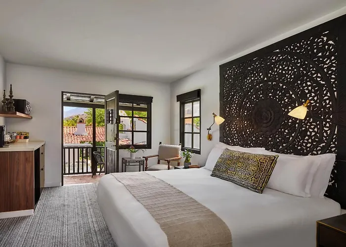Lucille Palm Springs Villa