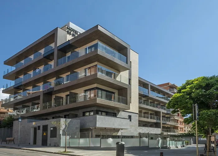 Rosamar Es Blau - Adults Only +21